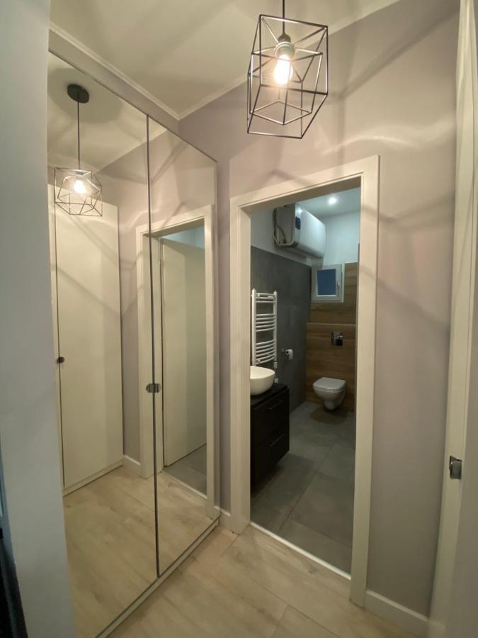 Greyblack Styles Apartment *