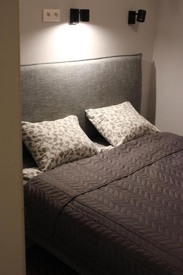 Apartment Greyblack Styles *